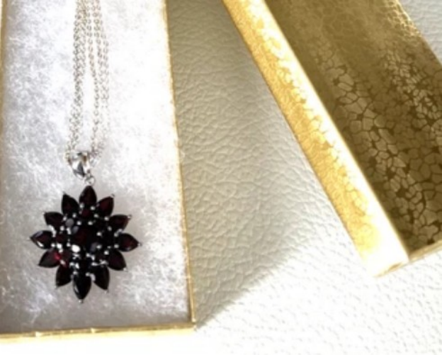 Sterling Silver Red Garnet Necklace: A Timeless Piece for Every Occasion
