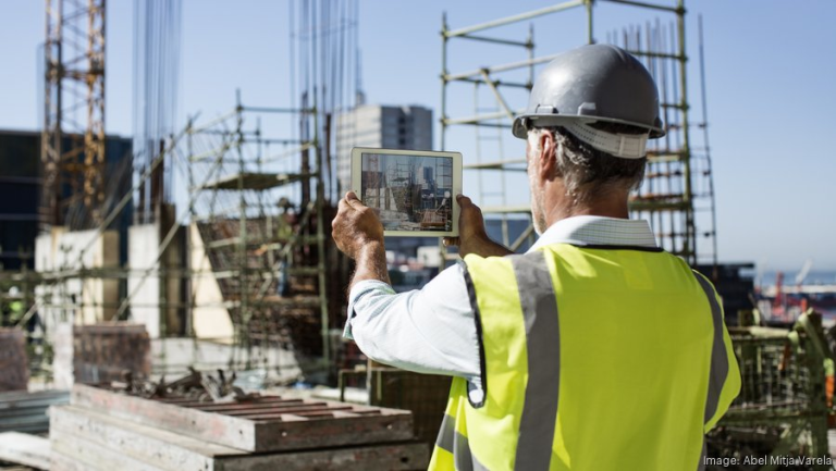 How General Contractors Keep Construction Projects on Schedule